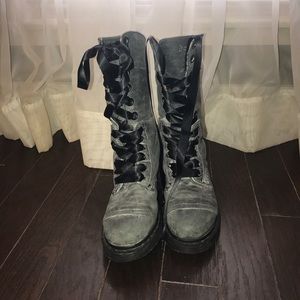 Doc Martens Boots